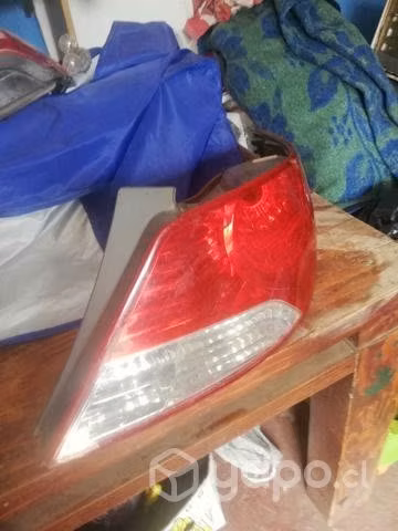 Foco trasero hiynday accent