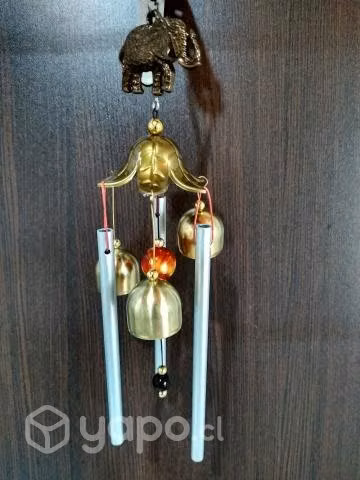 Carillon o canta vientos de tubos y campanas
