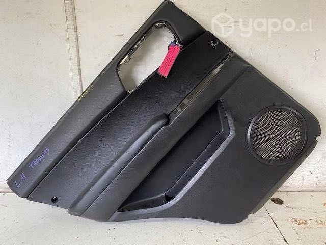 Tapiz puerta tras izq (SNK050) Ssangyong New Kyron