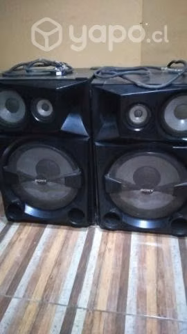 parlantes para platas
