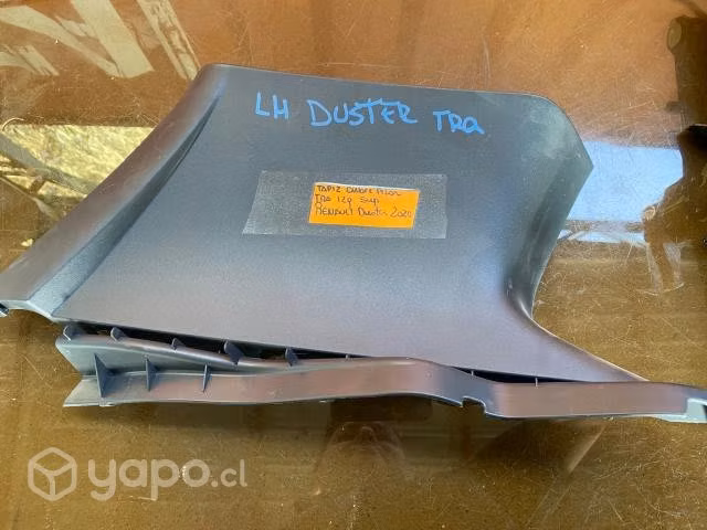Tapiz cubre pilar tras sup izq Renault Duster 2020