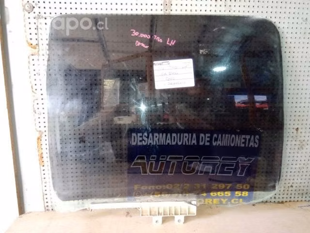 Vidrio tras izq CHV Dmax 2012