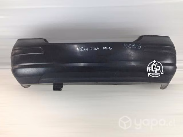 Parachoque trasero nissan tiida 2009-2018