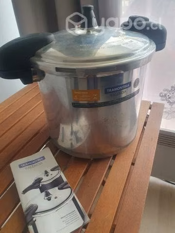 Olla a presión tramontina