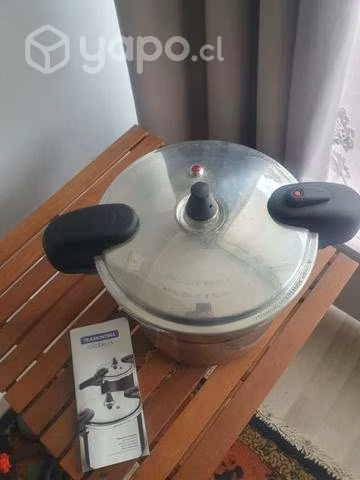 Olla a presión tramontina