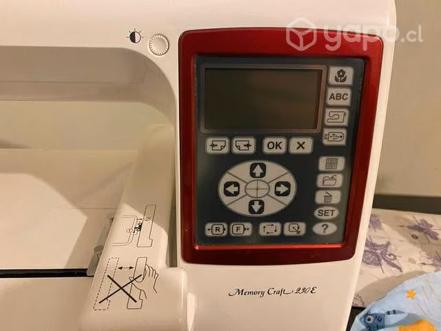 Máquina bordadora Janome Memory craft 203E - Imagen 3