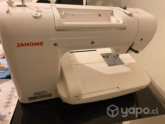 Máquina bordadora Janome Memory craft 203E - Imagen 4
