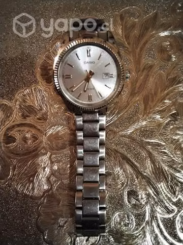 Reloj de mujer funcionando en muy buen estado - Imagen 2