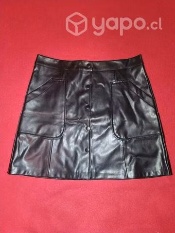 Mini falda color negro talla L