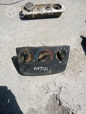Ford fiesta 97 comando calefaccion aire ac env
