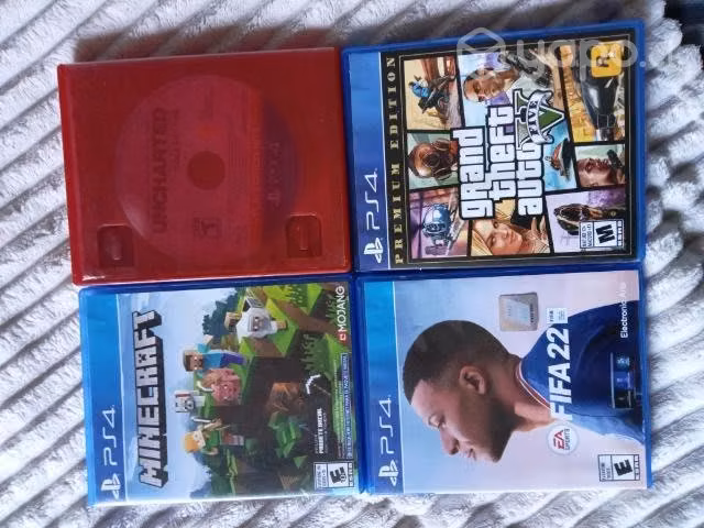 Juegos PS4 discos