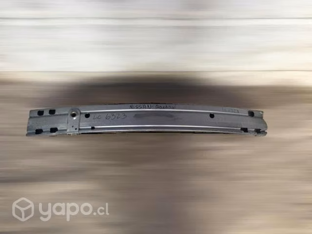 Refuerzo trasero nissan qashqai