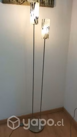 Lámpara de pie