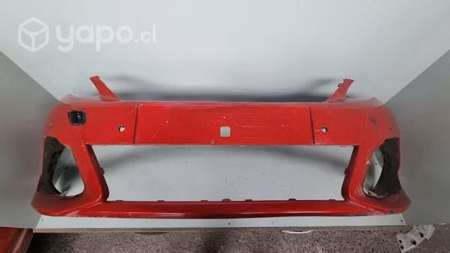 Parachoque Peugeot 308 dmg la cisterna 09.33