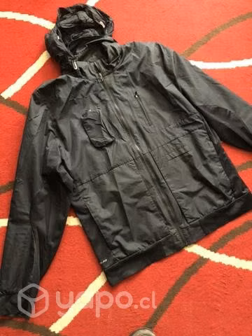 Corta viento NIKE talla XL USADO