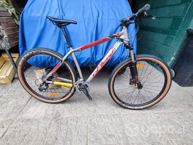 Bicicleta Upland Aro 29 Aluminio