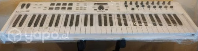Controlador midi arturia keylab 61 essential mkii