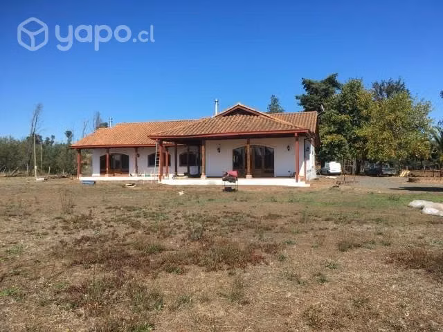 Se vende casa tipo colonial.camino a cato Chillán