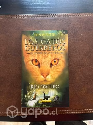 Los gatos guerreros Rio oscuro"