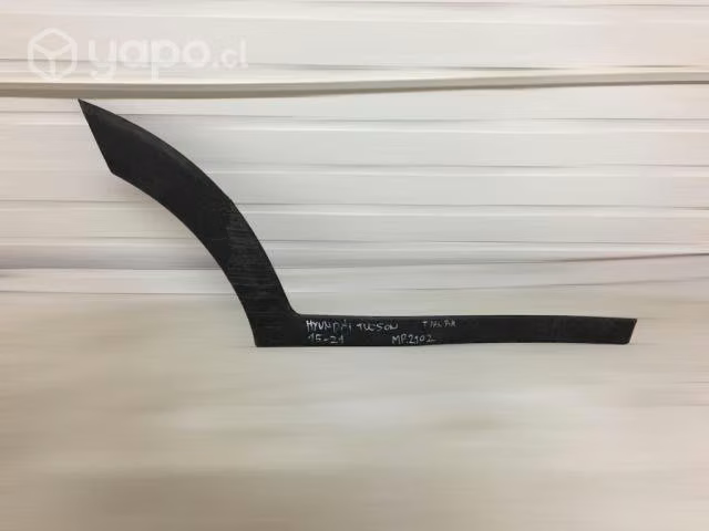 Moldura de puerta trasera rh hyundai tucson 15-21