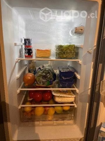 Refrigerador excelentes condiciones Marca: Midea - Imagen 3