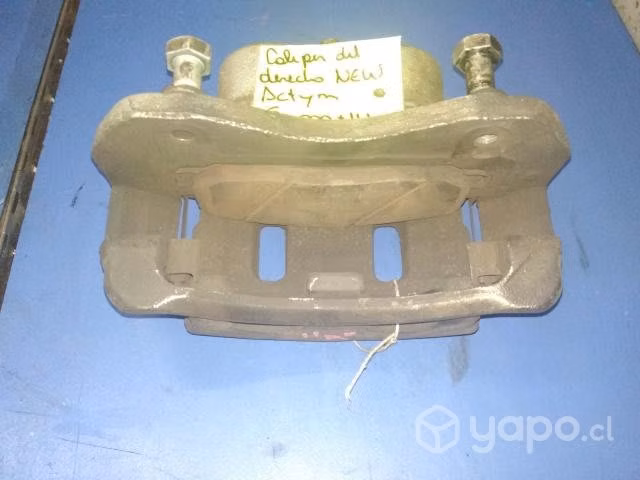 Caliper delantero derecho Ssangyong New actyon