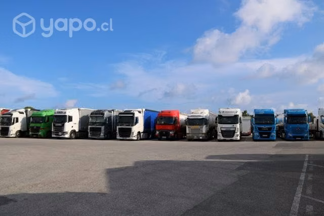 Estacionamiento o aparcadero para camiones