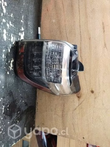 Foco Toyota 4runner limited Rh /mj01