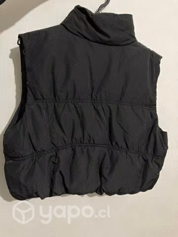 Parka negra sin mangas NUEVA H&M - Imagen 2
