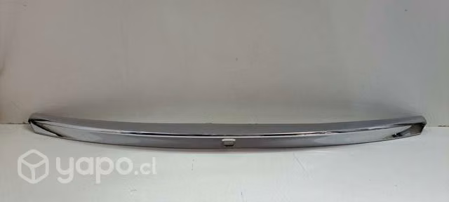 Bisel de portalon suzuki new baleno glx BA1