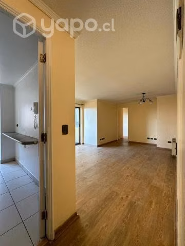 Departamento frente mall florida center
