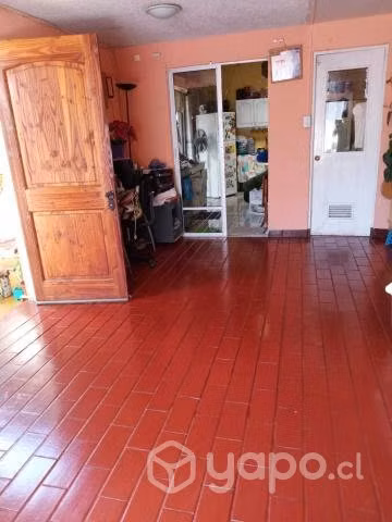 Vende Dueña, casa 2 dorm. 2 baños, estacionamiento - Imagen 3
