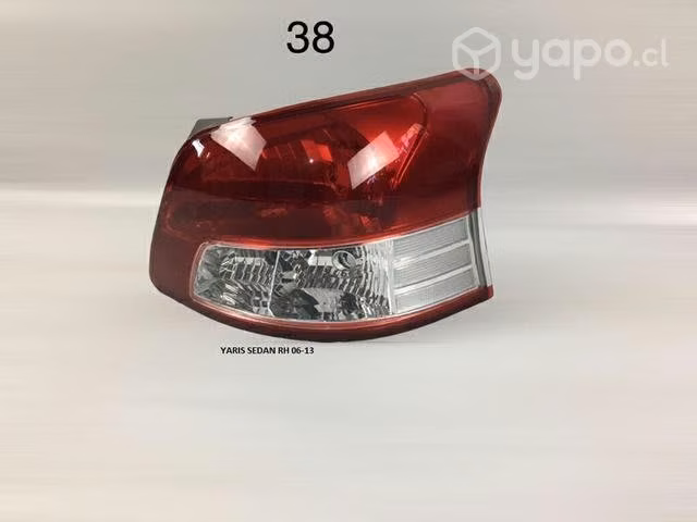 Foco trasero rh Toyota Yaris sedan 2006 2013