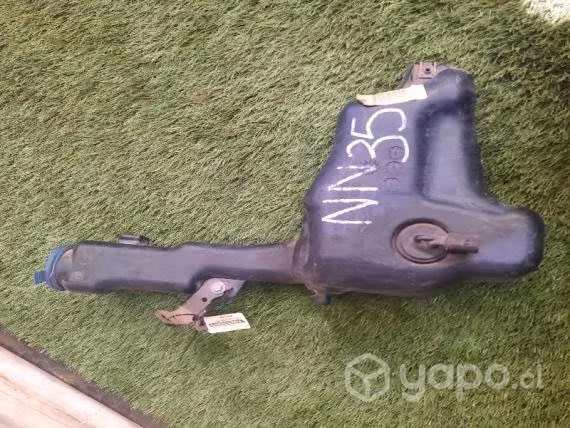 Deposito limpia parabrisa mercedes e250 2014