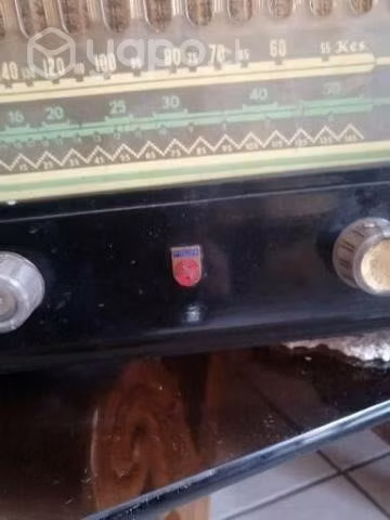 Radio philips estéticamente exelente, no funciona - Imagen 2