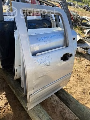 Puerta Chevrolet colorado