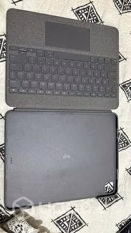 Teclado Logitech para Ipad pro 12,9