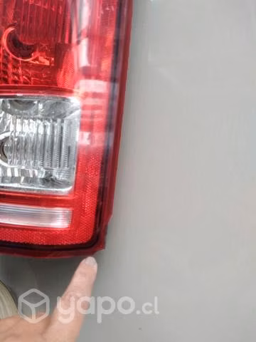 Foco trasero izquierdo Ford F150 año 2017