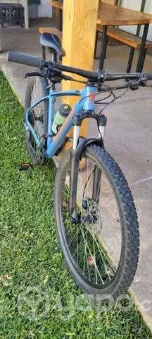Bicicleta Specialized rockhopper