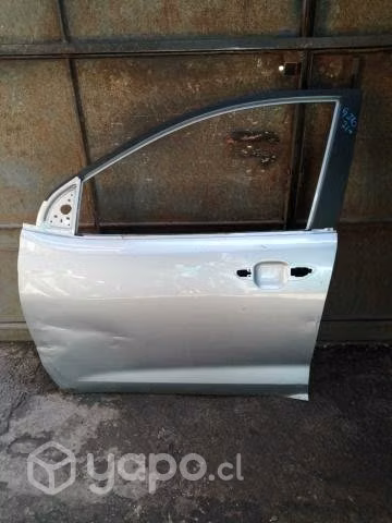 Puerta delantera izquierda hyundai grand i10 2021
