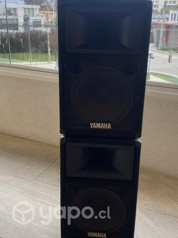 Parlantes Yamaha