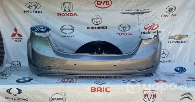 Parachoque Hyundai Elantra 2015-18. Trasero Gris