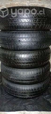 Neumaticos seminuevos, solo 3 semanas de uso