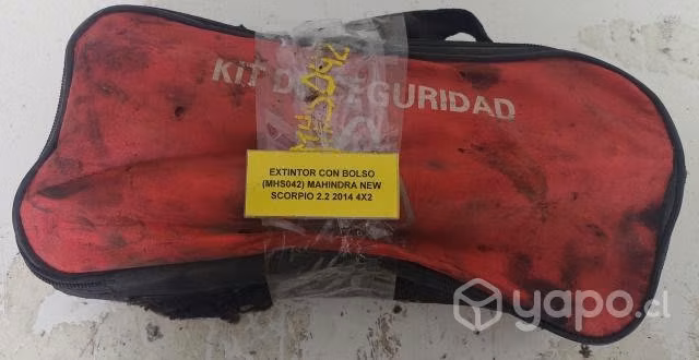 Extintor Con Bolso (MHS042) Mahindra New Scorpio