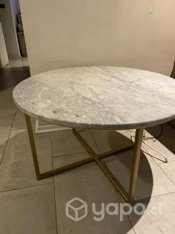 Mesa de centro de mármol