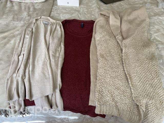 Saco de ropa en excelentes condiciones para venta - Imagen 3
