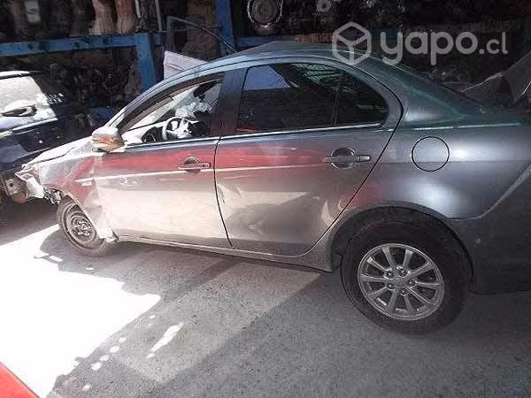 Puertas mitsubishi lancer rt 2015