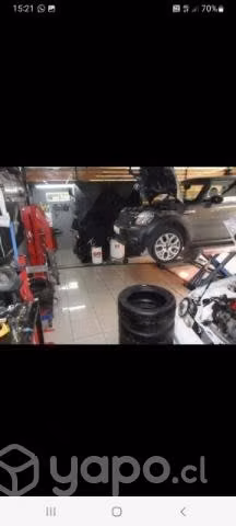 Elevador automotriz Nussbaum.