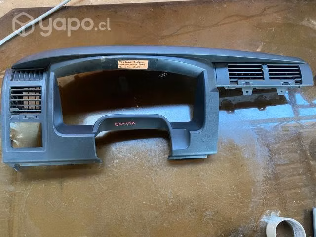 Moldura tablero instrumentos Dodge Dakota 2012