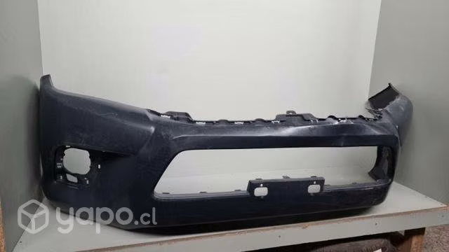 Parachoque Toyota hilux dmg la cisterna24.2